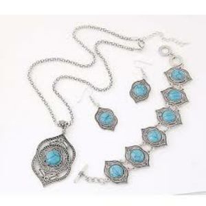 Necklace Set
